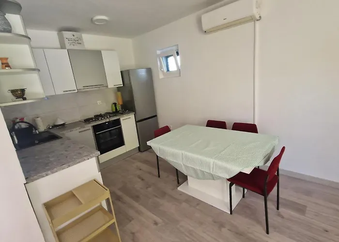 Vakantiehuis House With A Parking Space Jadrija, Sibenik - 24931